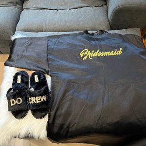 Bridesmaid robe and slippers